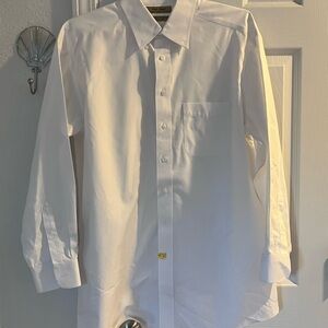 Roundtree & Yorke Crisp White Dress Shirt
